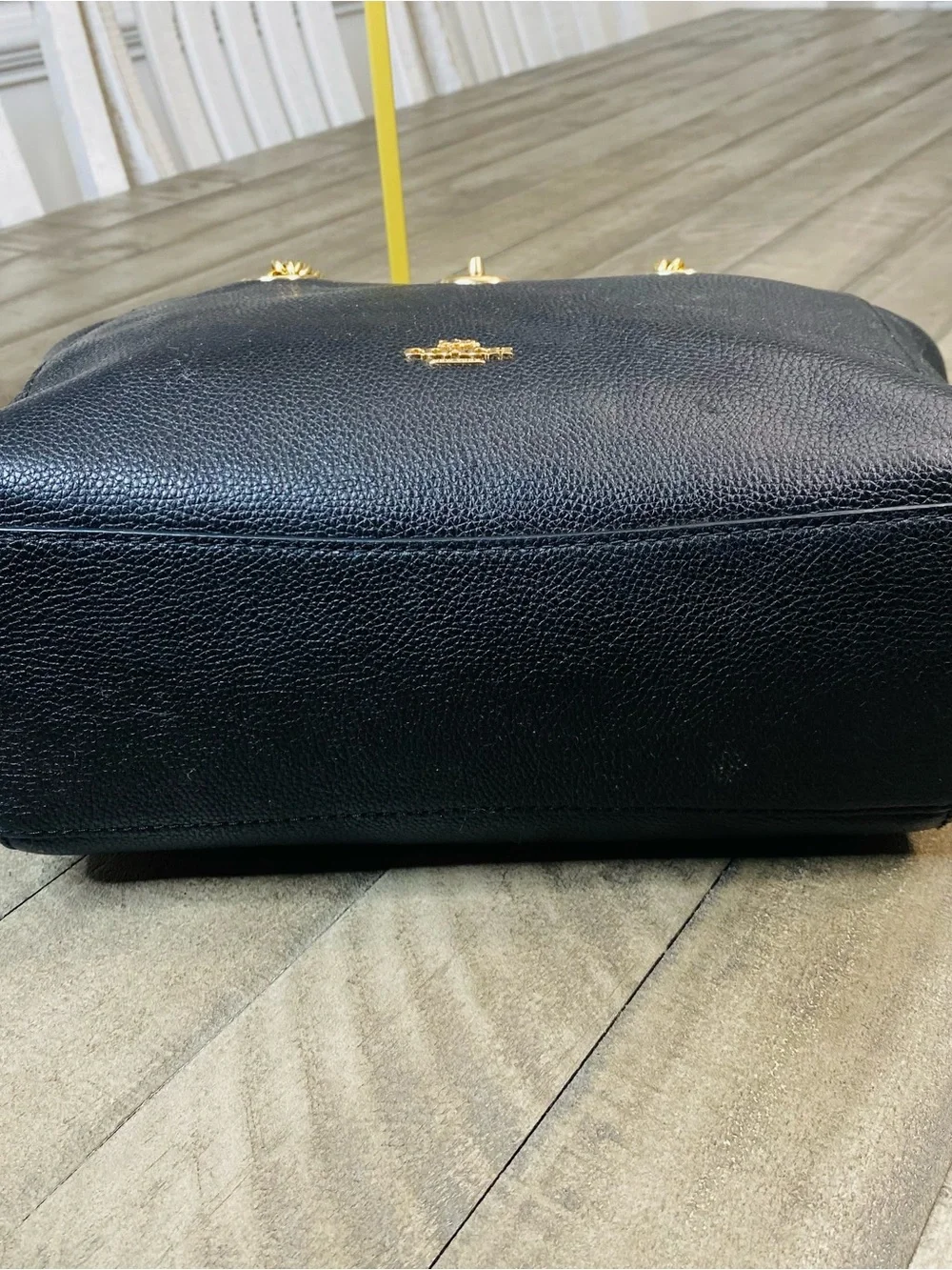 Coach Turnlock Chain Tote Black Polished Pebble Leather Shoulder Bag Purse Gold